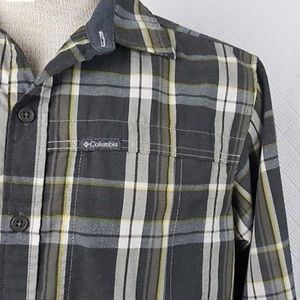 Columbia grey plaid shirt with Omni Wick